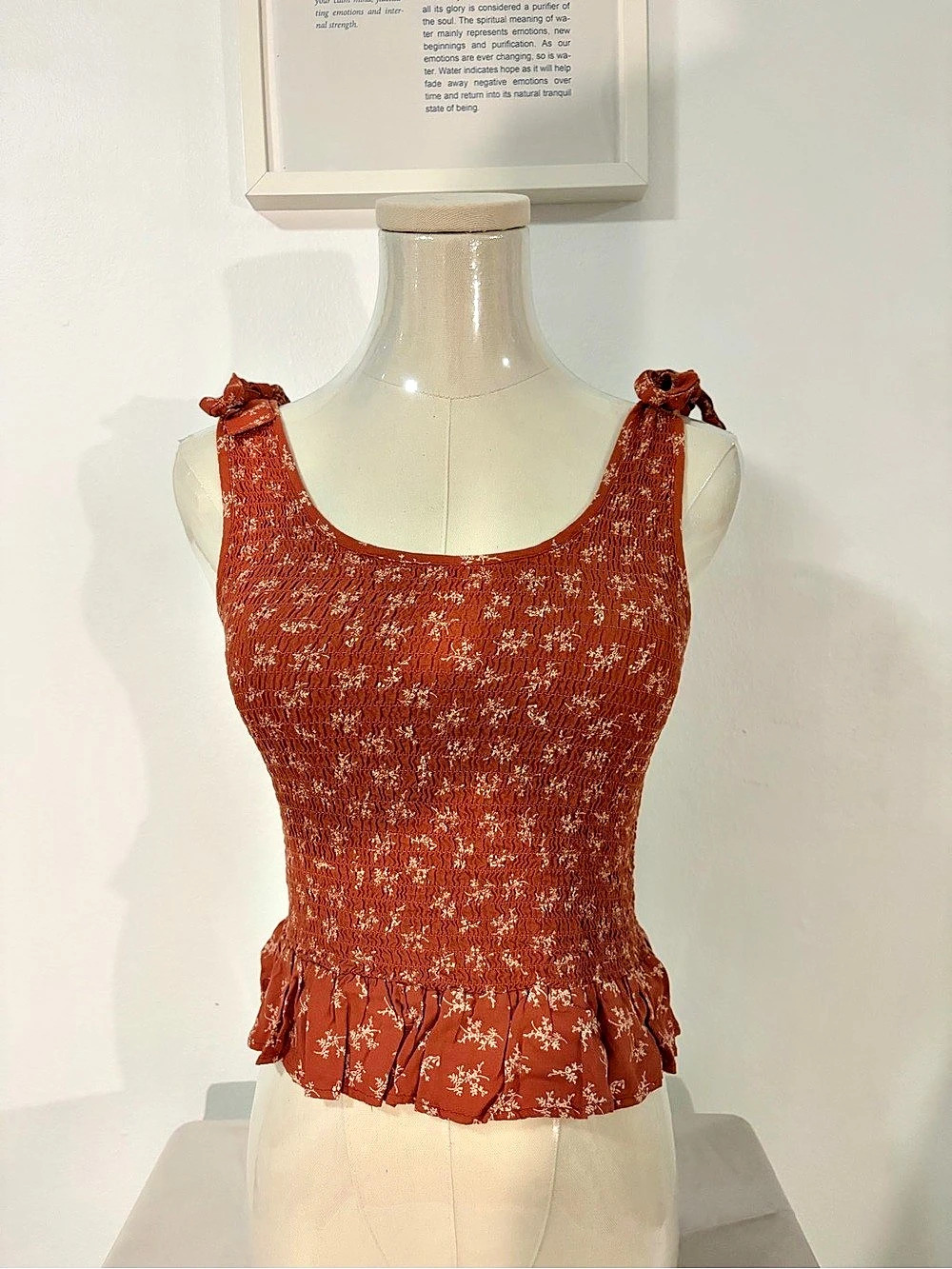Japna Floral Tie Shoulder Tank Top in Brown Size Small